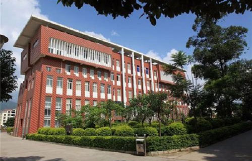 德陽弘正運動職業(yè)學校圖片