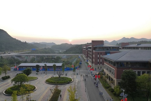 貴州電子商務職業(yè)技術學院五年制大專寢室條件好不好