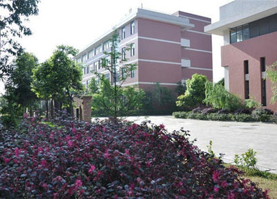 四川天全職業(yè)高級(jí)中學(xué)圖片