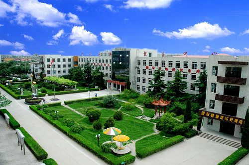重慶市大足縣職業(yè)教育中心五年制大專學(xué)校乘車路線