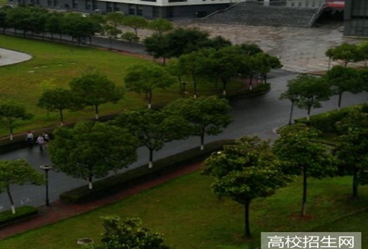 山東商業(yè)職業(yè)技術(shù)學(xué)院圖片