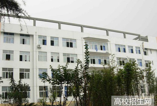 成都市新都區(qū)中等衛(wèi)生職業(yè)學(xué)校圖片