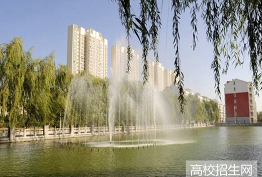 焦作大學(xué)圖片
