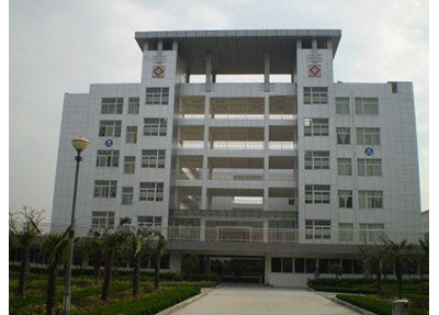 四川華達衛(wèi)校圖片