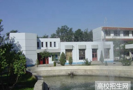 東營(yíng)科技職業(yè)學(xué)院圖片