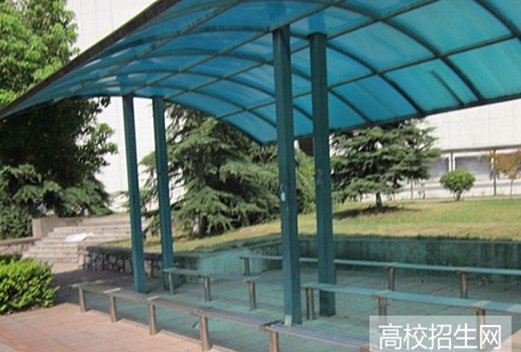 威海職業(yè)學(xué)院圖片
