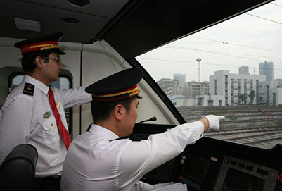 成都地鐵駕駛司機(jī)專業(yè)委培人才學(xué)校 成都地鐵駕駛司機(jī)專業(yè)委培人才學(xué)校