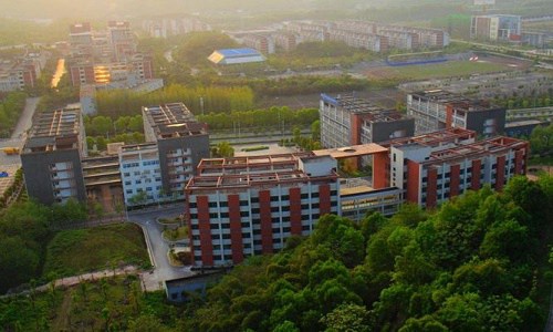 貴陽(yáng)輕軌學(xué)校的聯(lián)系電話是多少