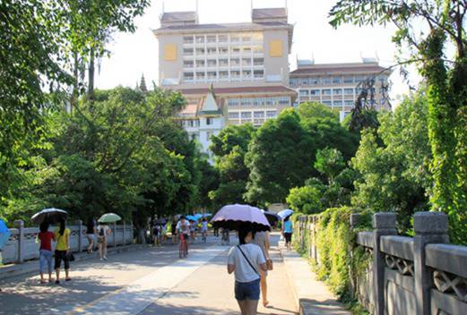 廣西科技大學圖片