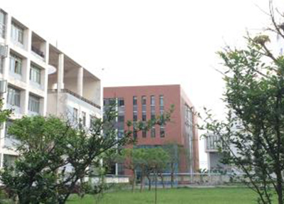 雙流現(xiàn)代藝術(shù)學校圖片