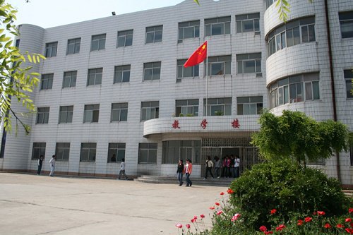 重慶市風(fēng)景園林技工學(xué)校的乘車路線 重慶市風(fēng)景園林技工學(xué)校的乘車路線