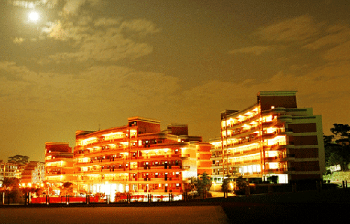 四川省南部縣職業(yè)技術(shù)學(xué)校圖片