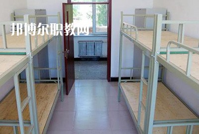 四川商業(yè)服務(wù)技工學(xué)校2020年宿舍條件