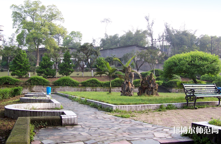 瀘州幼師職業(yè)技術(shù)學(xué)校