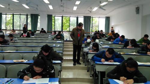 在職醫(yī)師申請(qǐng)臨床醫(yī)學(xué)博士專(zhuān)業(yè)學(xué)位外語(yǔ)統(tǒng)一考試圓滿(mǎn)結(jié)束