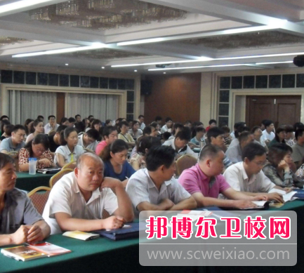 河南2020年的衛(wèi)校讀了中?？梢匀ラL沙醫(yī)學院讀大專嗎
