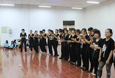 貴陽幼兒師范學(xué)校怎樣報(bào)名呢