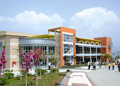 學(xué)校建筑