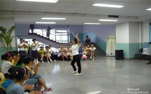 成都幼師學(xué)校幼師專業(yè)畢業(yè)生的工作待遇怎么樣？