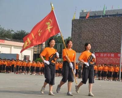 四川省志翔職業(yè)技術(shù)學(xué)校（四川省民政干部學(xué)校）新生軍訓(xùn)匯報表演暨精彩回顧