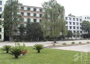 四川省貿(mào)易學校
