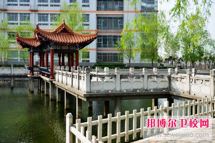 南陽(yáng)醫(yī)學(xué)高等專科學(xué)校2020年招生辦聯(lián)系電話