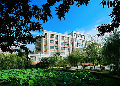 學(xué)校建筑