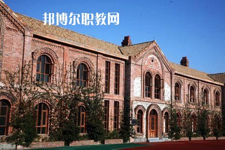四川建筑技工學校地址在哪里