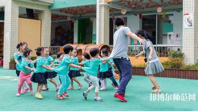 河北2020年幼師學(xué)校讀什么專業(yè)好