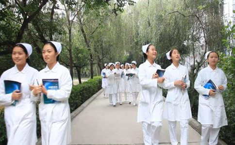 選擇衛(wèi)校的時(shí)候需要注意哪些方面的問(wèn)題