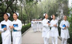 選擇衛(wèi)校的時(shí)候需要注意哪些方面的問(wèn)題