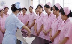 成都龍泉衛(wèi)生學(xué)校是如何培養(yǎng)學(xué)生的自主能力的