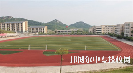 北川羌族自治縣七一職業(yè)中學(xué)簡(jiǎn)章