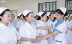 成都護理學(xué)校的管理好不好