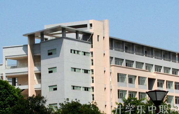 重慶3+4學(xué)校