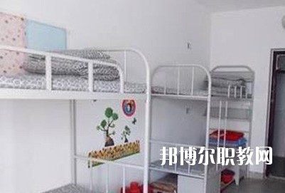 四川省宜賓縣柳加職業(yè)中學(xué)校2020年宿舍條件