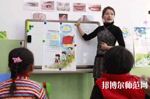 唐山2020年初中生上幼師學校好不好