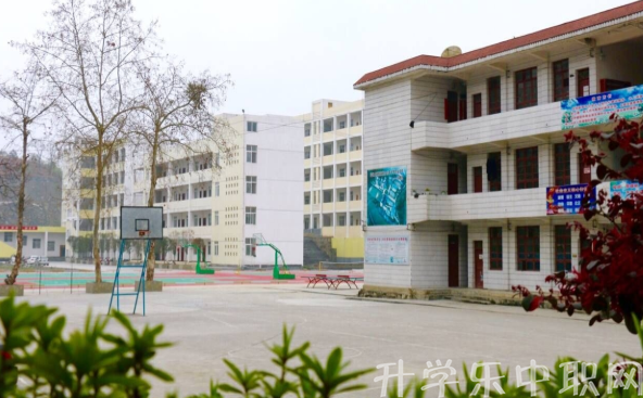印江土家族苗族自治縣中等職業(yè)學(xué)校