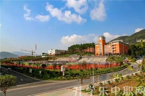 銅仁市技工學校
