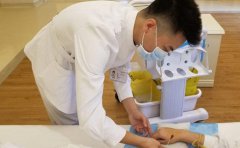 成都衛(wèi)校護理專業(yè)招收男生嗎