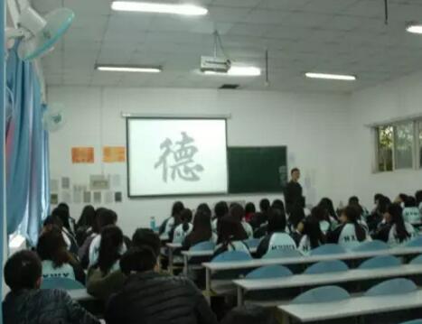 四川華西衛(wèi)生學(xué)校天府校區(qū)活動集錦