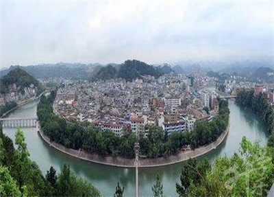 2020年黔南州布依族苗族自治州貴定師范學(xué)校招生專業(yè)計(jì)劃人數(shù)