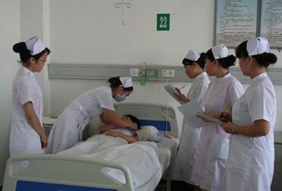 成都衛(wèi)生學(xué)?？谇蛔o(hù)理專業(yè)畢業(yè)干什么