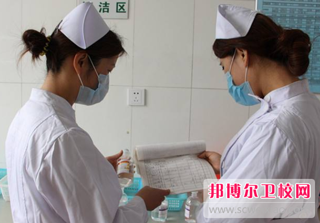 唐山2020年女生學(xué)衛(wèi)校