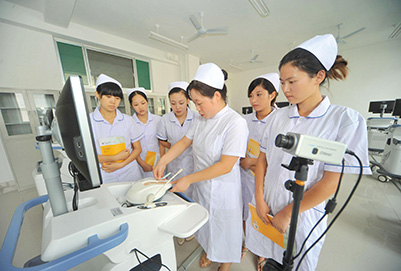 四川成都衛(wèi)生學(xué)校要分?jǐn)?shù)嗎