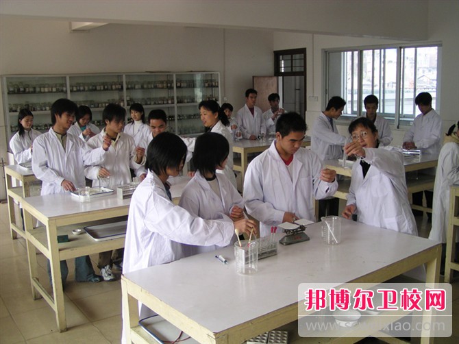 四川2020年100分能上衛(wèi)校嗎
