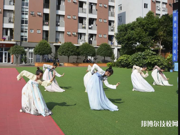 四川興科城市交通技工學(xué)校2020年報(bào)名條件、招生要求及招生對(duì)象