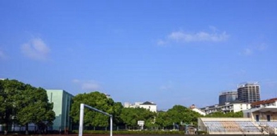 操場(chǎng)