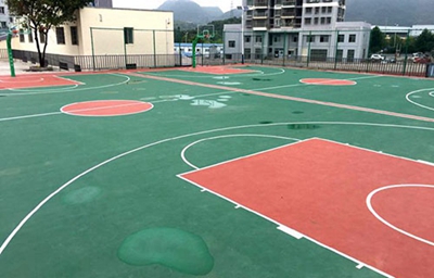  內(nèi)江市第六中學是民辦學校還是公辦學校？