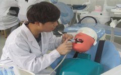 四川德陽衛(wèi)生學(xué)?？谇会t(yī)學(xué)專業(yè)可以升大專嗎